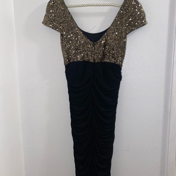 Badgley Mischka Black and Gold Cocktail Dress size 10 - Picture 3 of 3